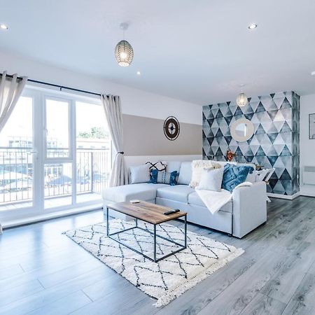 Stunning 2 Bed Apt By Greenstay Serviced Accommodation - Located In Formby Village - Perfect For Short & Long Stays - Couples, Friends & Families & Business Travellers All Welcome - Dog Friendly - 7 外观 照片